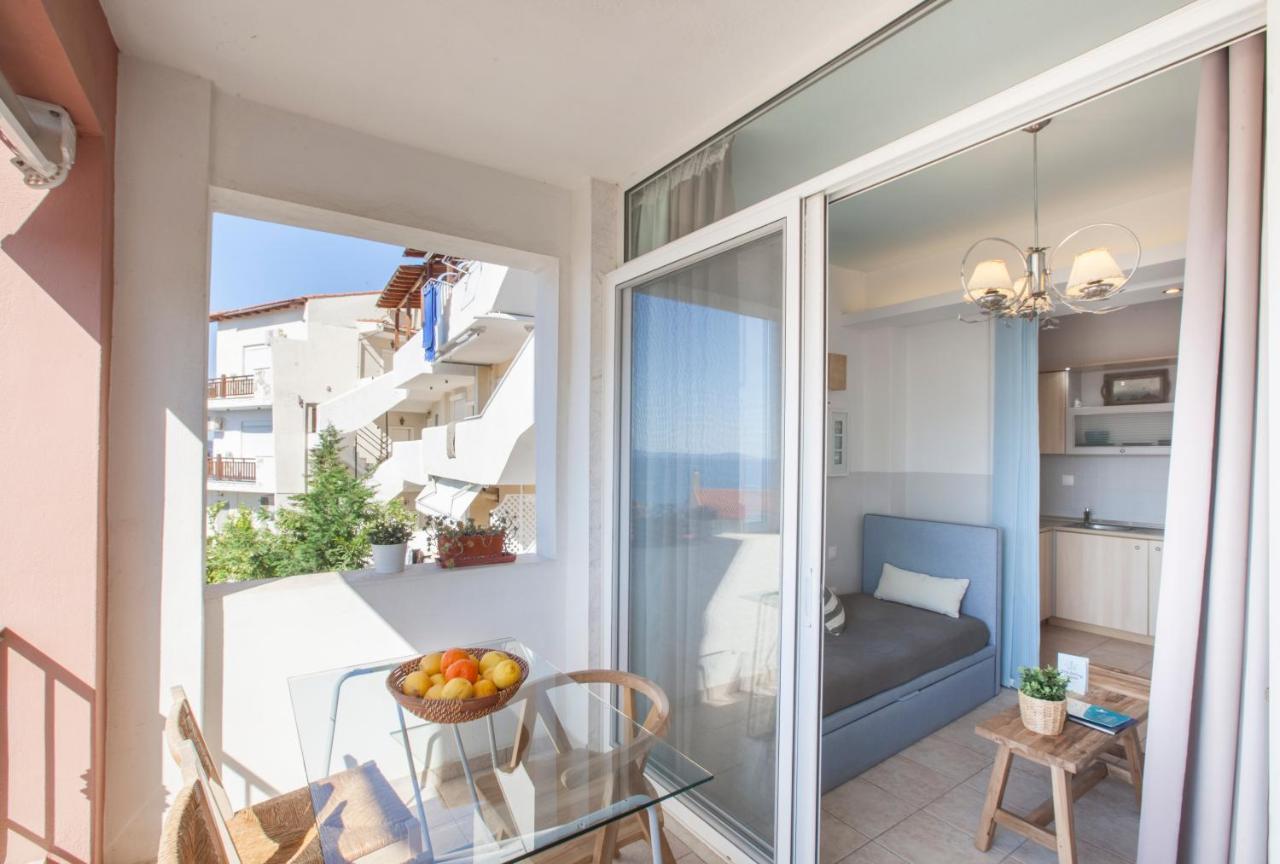 Alterra Vita Apartments Neos Marmaras Exterior photo